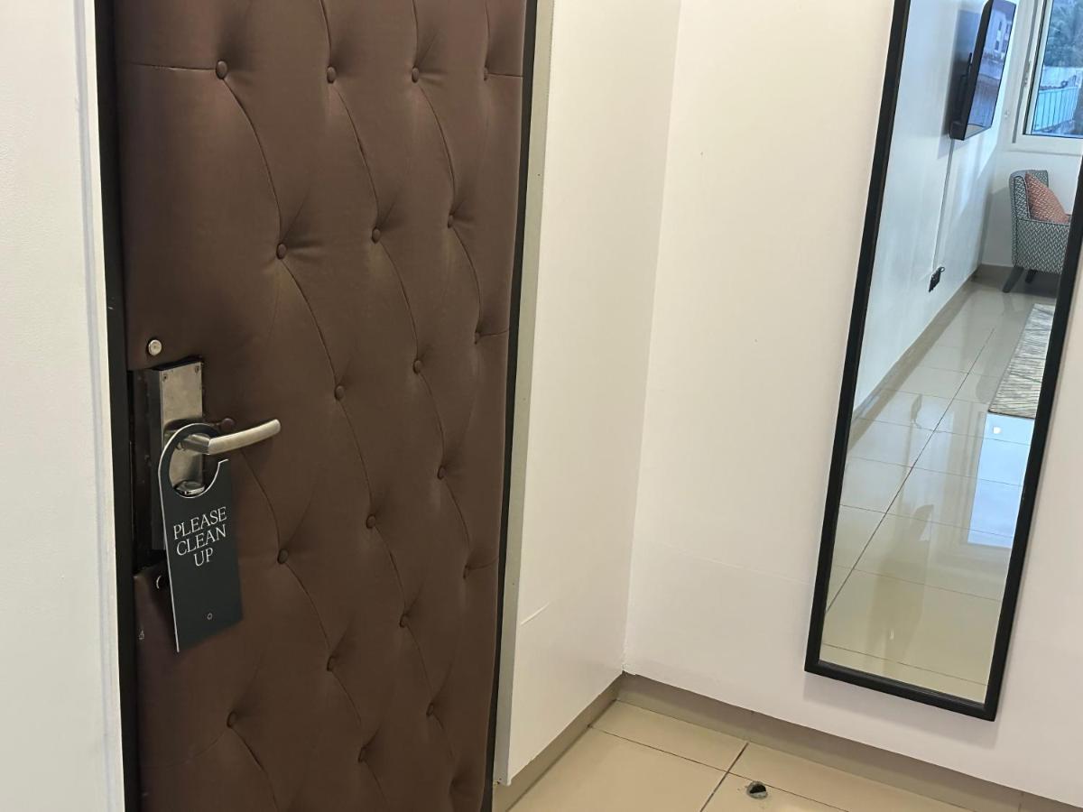 Guided Hospitality - Luxury Accommodations Lagos Eksteriør billede