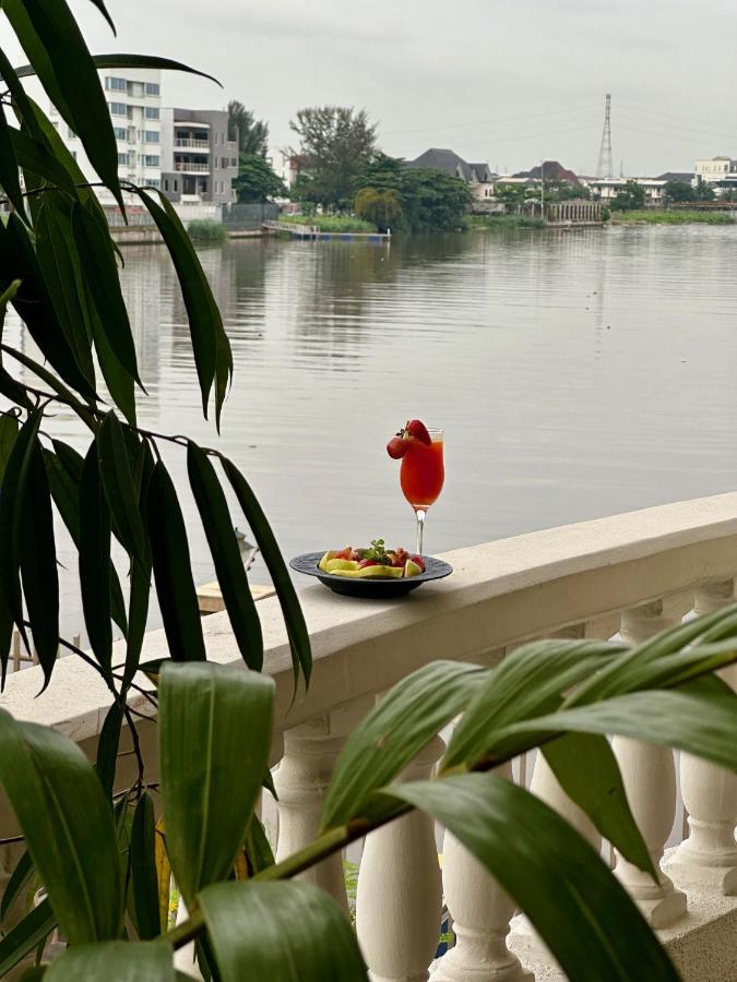Guided Hospitality - Luxury Accommodations Lagos Eksteriør billede